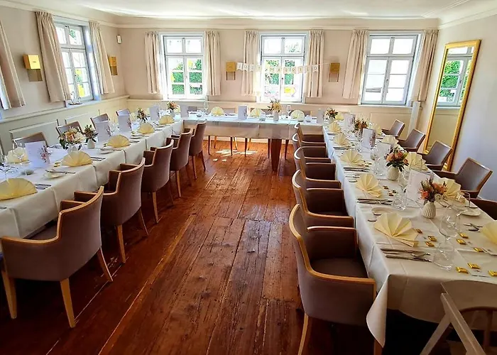 Restaurant & Einhorn 4* Oppenweiler