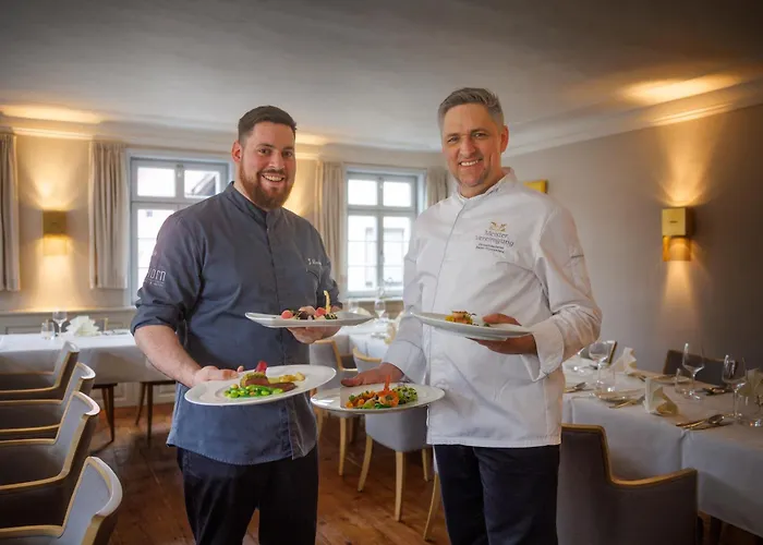 Hotel Restaurant & Einhorn 4*